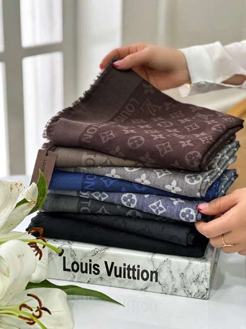 شال کشمیر طرح LV